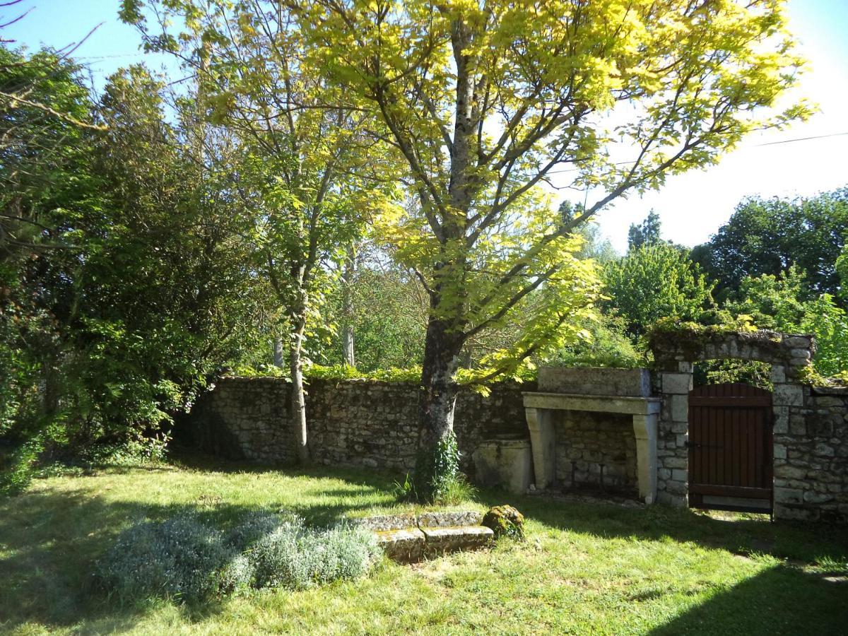 Traditional Charentais Cottage In Countryside 25 Minutes From Royan Balanzac Eksteriør billede