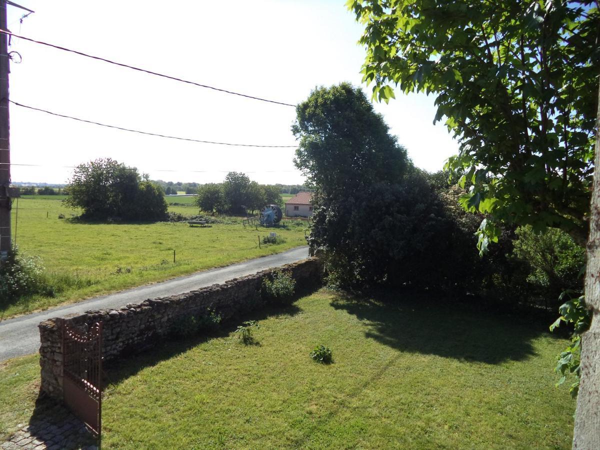Traditional Charentais Cottage In Countryside 25 Minutes From Royan Balanzac Eksteriør billede