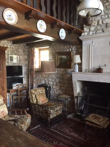 Traditional Charentais Cottage In Countryside 25 Minutes From Royan Balanzac Eksteriør billede